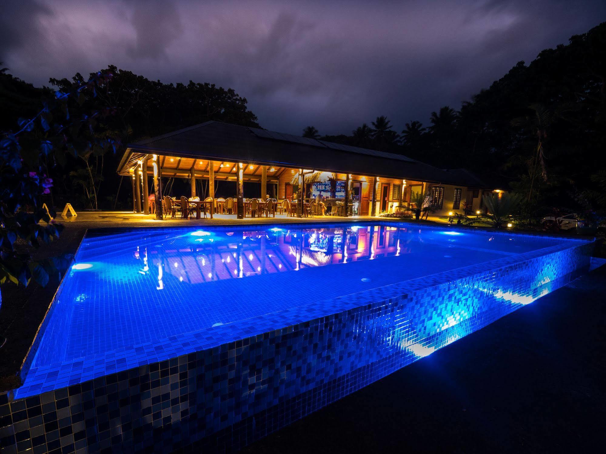 Taveuni Dive Resort Waiyevo Extérieur photo